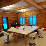 Ojaperve Peo -ja Puhkemaja Dom wakacyjny