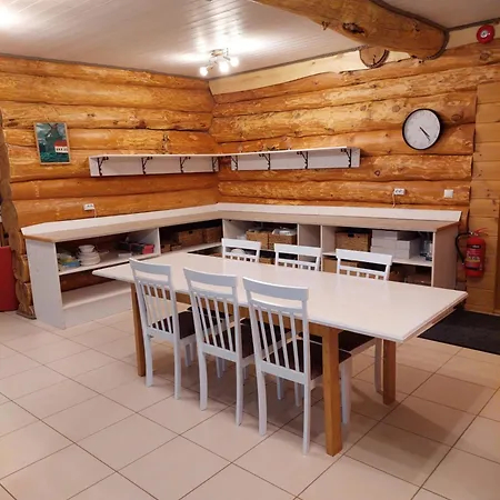 Feriehus Ojaperve Peo -ja Puhkemaja *